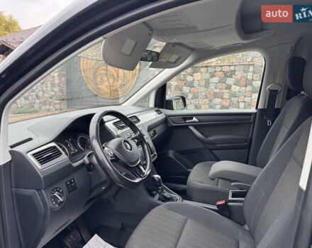 Чорний Фольксваген Кадді, об'ємом двигуна 1.4 л та пробігом 277 тис. км за 16300 $, фото 40 на Automoto.ua