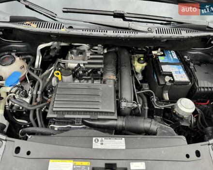 Чорний Фольксваген Кадді, об'ємом двигуна 1.4 л та пробігом 277 тис. км за 16300 $, фото 60 на Automoto.ua