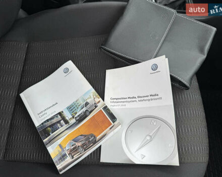 Чорний Фольксваген Кадді, об'ємом двигуна 1.4 л та пробігом 277 тис. км за 16300 $, фото 58 на Automoto.ua