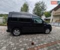 Черный Фольксваген Кадди, объемом двигателя 1.97 л и пробегом 242 тыс. км за 17500 $, фото 4 на Automoto.ua