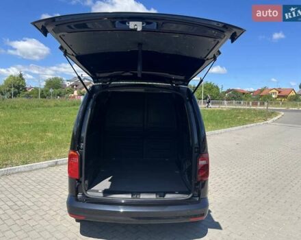 Чорний Фольксваген Кадді, об'ємом двигуна 1.4 л та пробігом 95 тис. км за 11999 $, фото 8 на Automoto.ua