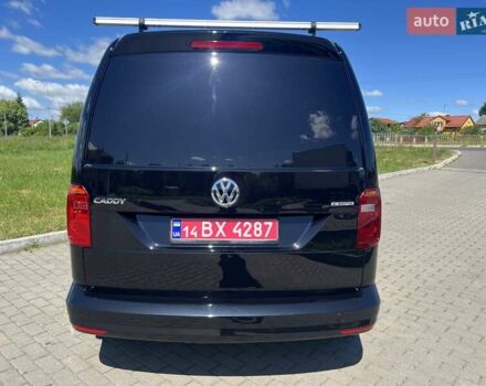 Чорний Фольксваген Кадді, об'ємом двигуна 1.4 л та пробігом 95 тис. км за 11999 $, фото 7 на Automoto.ua