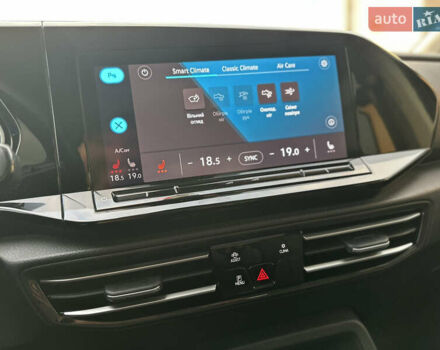 Черный Фольксваген Кадди, объемом двигателя 2 л и пробегом 155 тыс. км за 26950 $, фото 55 на Automoto.ua