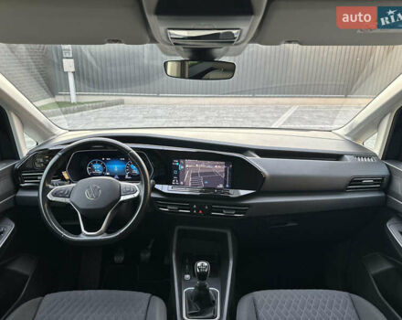 Черный Фольксваген Кадди, объемом двигателя 2 л и пробегом 155 тыс. км за 26950 $, фото 35 на Automoto.ua