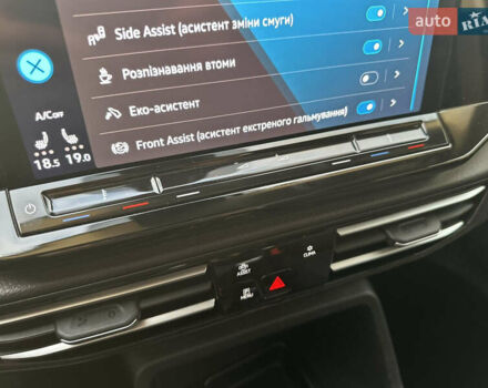 Черный Фольксваген Кадди, объемом двигателя 2 л и пробегом 155 тыс. км за 26950 $, фото 72 на Automoto.ua