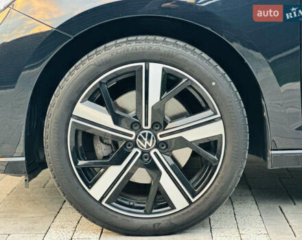 Черный Фольксваген Кадди, объемом двигателя 2 л и пробегом 155 тыс. км за 26950 $, фото 97 на Automoto.ua