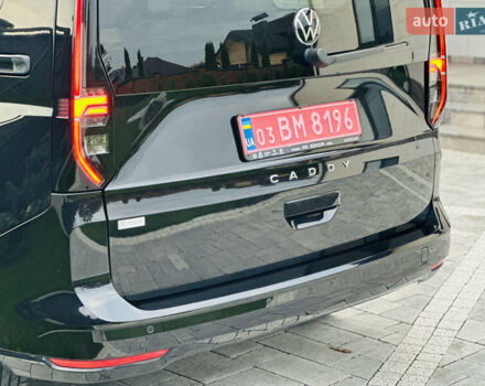 Черный Фольксваген Кадди, объемом двигателя 2 л и пробегом 155 тыс. км за 26950 $, фото 27 на Automoto.ua