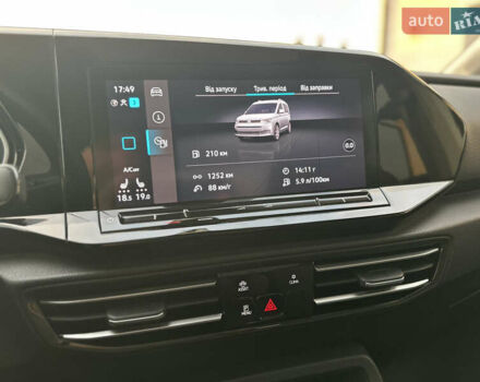 Черный Фольксваген Кадди, объемом двигателя 2 л и пробегом 155 тыс. км за 26950 $, фото 62 на Automoto.ua