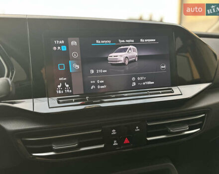 Черный Фольксваген Кадди, объемом двигателя 2 л и пробегом 155 тыс. км за 26950 $, фото 61 на Automoto.ua