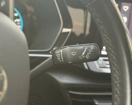 Черный Фольксваген Кадди, объемом двигателя 2 л и пробегом 155 тыс. км за 26950 $, фото 51 на Automoto.ua