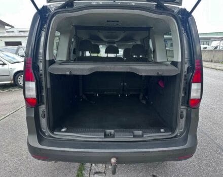 Черный Фольксваген Кадди, объемом двигателя 2 л и пробегом 21 тыс. км за 6800 $, фото 9 на Automoto.ua