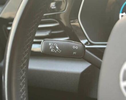 Черный Фольксваген Кадди, объемом двигателя 2 л и пробегом 155 тыс. км за 26950 $, фото 50 на Automoto.ua