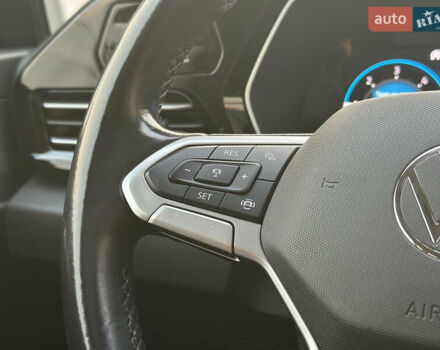 Черный Фольксваген Кадди, объемом двигателя 2 л и пробегом 155 тыс. км за 26950 $, фото 48 на Automoto.ua