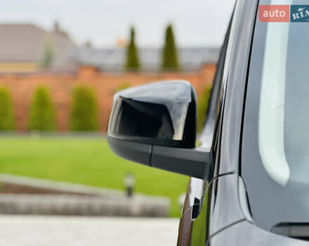 Черный Фольксваген Кадди, объемом двигателя 2 л и пробегом 155 тыс. км за 26950 $, фото 18 на Automoto.ua