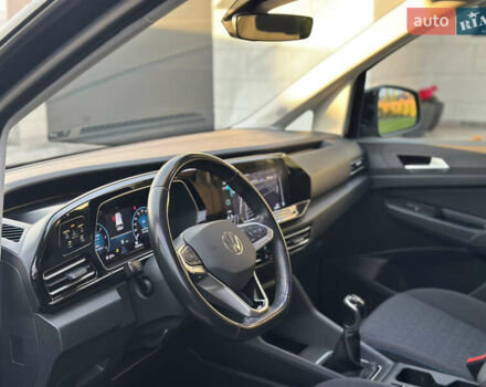 Черный Фольксваген Кадди, объемом двигателя 2 л и пробегом 155 тыс. км за 26950 $, фото 40 на Automoto.ua