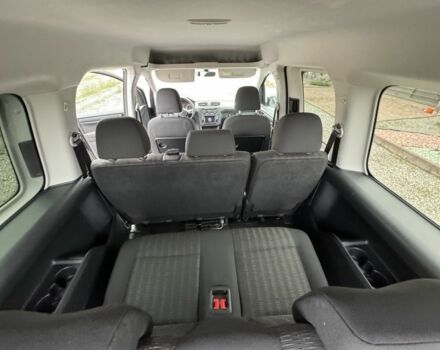 Чорний Фольксваген Кадді, об'ємом двигуна 1.4 л та пробігом 277 тис. км за 16300 $, фото 20 на Automoto.ua