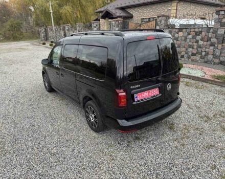 Чорний Фольксваген Кадді, об'ємом двигуна 1.4 л та пробігом 277 тис. км за 16300 $, фото 3 на Automoto.ua