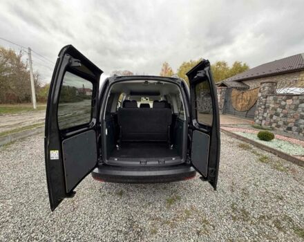 Чорний Фольксваген Кадді, об'ємом двигуна 1.4 л та пробігом 277 тис. км за 16300 $, фото 19 на Automoto.ua