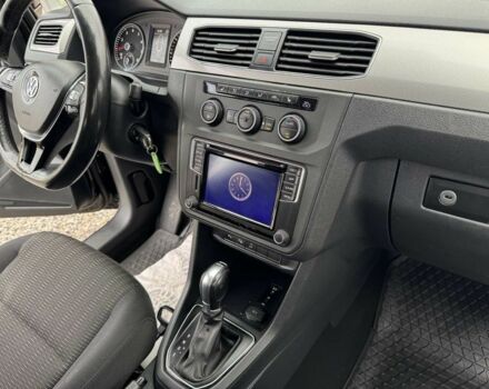 Чорний Фольксваген Кадді, об'ємом двигуна 1.4 л та пробігом 277 тис. км за 16300 $, фото 21 на Automoto.ua