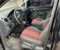 Черный Фольксваген Кадди, объемом двигателя 1.6 л и пробегом 242 тыс. км за 8700 $, фото 6 на Automoto.ua