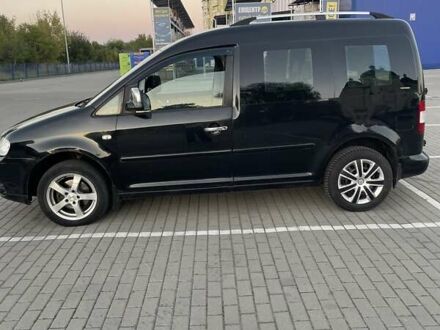 Черный Фольксваген Кадди, объемом двигателя 1.9 л и пробегом 305 тыс. км за 5600 $, фото 1 на Automoto.ua