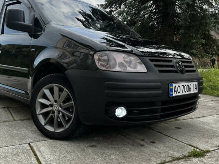 Фольксваген Кадді 2006 у Межгорье на Automoto.ua Чорний Фольксваген Кадді, об'ємом двигуна 1.97 л та пробігом 262 тис. км за 5300 $, фото 1 на Automoto.ua