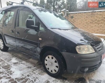 Черный Фольксваген Кадди, объемом двигателя 1.6 л и пробегом 186 тыс. км за 7900 $, фото 1 на Automoto.ua