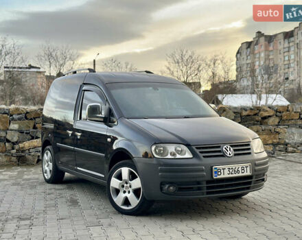 Черный Фольксваген Кадди, объемом двигателя 1.9 л и пробегом 330 тыс. км за 7200 $, фото 1 на Automoto.ua