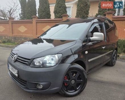 Черный Фольксваген Кадди, объемом двигателя 1.6 л и пробегом 260 тыс. км за 9800 $, фото 1 на Automoto.ua