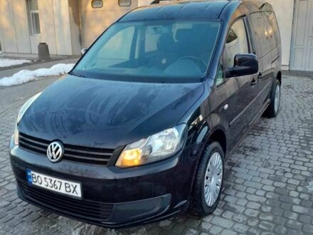 Черный Фольксваген Кадди, объемом двигателя 1.6 л и пробегом 228 тыс. км за 12600 $, фото 1 на Automoto.ua