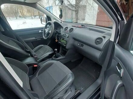 Фольксваген Кадді 2014 у Бородянке на Automoto.ua Чорний Фольксваген Кадді, об'ємом двигуна 1.97 л та пробігом 290 тис. км за 10500 $, фото 1 на Automoto.ua