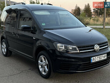 Черный Фольксваген Кадди, объемом двигателя 1.97 л и пробегом 273 тыс. км за 14200 $, фото 1 на Automoto.ua