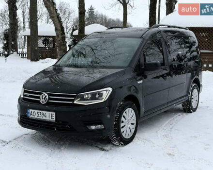 Черный Фольксваген Кадди, объемом двигателя 1.4 л и пробегом 320 тыс. км за 13950 $, фото 1 на Automoto.ua