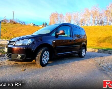 Фіолетовий Фольксваген Кадді, об'ємом двигуна 1.6 л та пробігом 270 тис. км за 8500 $, фото 2 на Automoto.ua