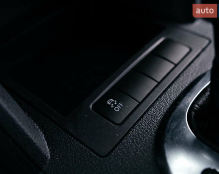 Фиолетовый Фольксваген Кадди, объемом двигателя 1.6 л и пробегом 265 тыс. км за 13500 $, фото 47 на Automoto.ua