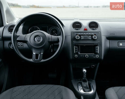 Фиолетовый Фольксваген Кадди, объемом двигателя 1.6 л и пробегом 265 тыс. км за 13500 $, фото 30 на Automoto.ua