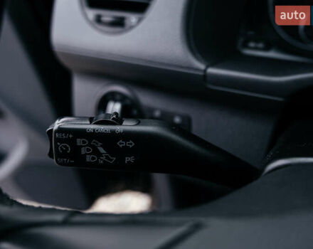 Фиолетовый Фольксваген Кадди, объемом двигателя 1.6 л и пробегом 265 тыс. км за 13500 $, фото 40 на Automoto.ua