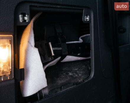 Фиолетовый Фольксваген Кадди, объемом двигателя 1.6 л и пробегом 265 тыс. км за 13500 $, фото 72 на Automoto.ua