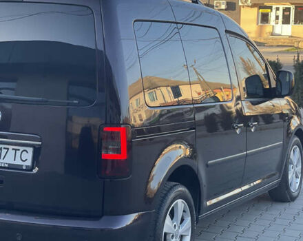 Фиолетовый Фольксваген Кадди, объемом двигателя 1.97 л и пробегом 254 тыс. км за 12800 $, фото 4 на Automoto.ua