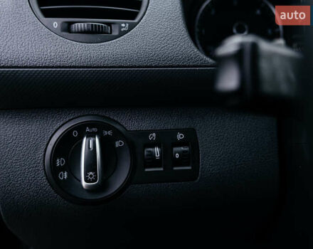 Фиолетовый Фольксваген Кадди, объемом двигателя 1.6 л и пробегом 265 тыс. км за 13500 $, фото 39 на Automoto.ua