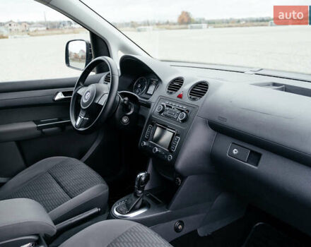 Фиолетовый Фольксваген Кадди, объемом двигателя 1.6 л и пробегом 265 тыс. км за 13500 $, фото 33 на Automoto.ua