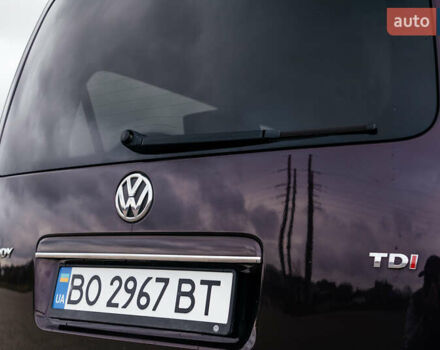 Фиолетовый Фольксваген Кадди, объемом двигателя 1.6 л и пробегом 265 тыс. км за 13500 $, фото 25 на Automoto.ua