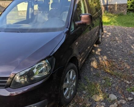 Фиолетовый Фольксваген Кадди, объемом двигателя 1.6 л и пробегом 228 тыс. км за 12200 $, фото 3 на Automoto.ua