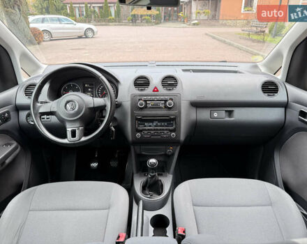 Фиолетовый Фольксваген Кадди, объемом двигателя 1.6 л и пробегом 265 тыс. км за 11499 $, фото 88 на Automoto.ua