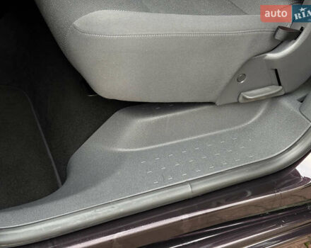 Фиолетовый Фольксваген Кадди, объемом двигателя 1.6 л и пробегом 265 тыс. км за 11499 $, фото 67 на Automoto.ua