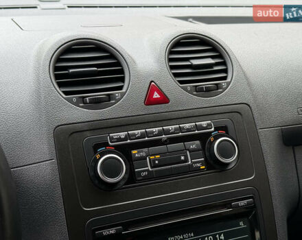 Фиолетовый Фольксваген Кадди, объемом двигателя 1.6 л и пробегом 265 тыс. км за 11499 $, фото 56 на Automoto.ua