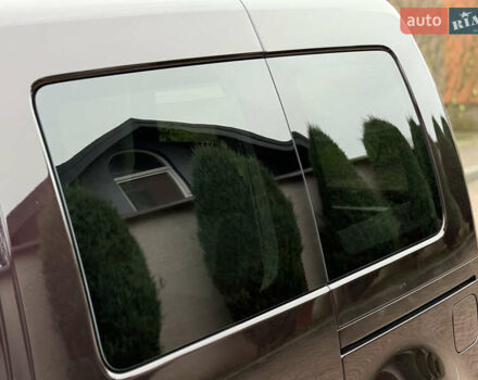 Фиолетовый Фольксваген Кадди, объемом двигателя 1.6 л и пробегом 265 тыс. км за 11499 $, фото 38 на Automoto.ua