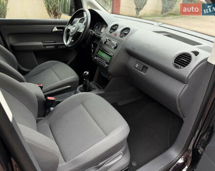 Фиолетовый Фольксваген Кадди, объемом двигателя 1.6 л и пробегом 265 тыс. км за 11499 $, фото 77 на Automoto.ua