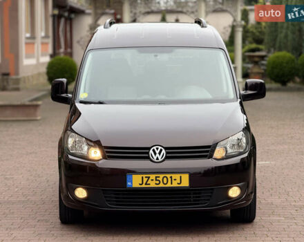 Фиолетовый Фольксваген Кадди, объемом двигателя 1.6 л и пробегом 265 тыс. км за 11499 $, фото 3 на Automoto.ua