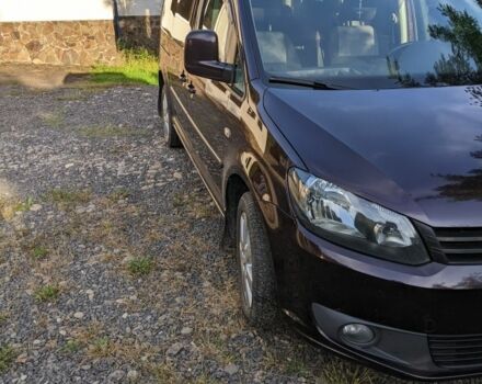 Фиолетовый Фольксваген Кадди, объемом двигателя 1.6 л и пробегом 228 тыс. км за 12200 $, фото 2 на Automoto.ua